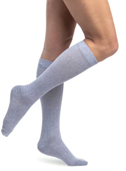 Knee High: Mild-Medium Compression 15-20 mmHg