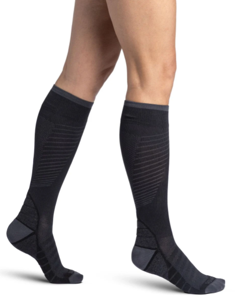 Sigvaris Motion Flow Tech Women's Knee High