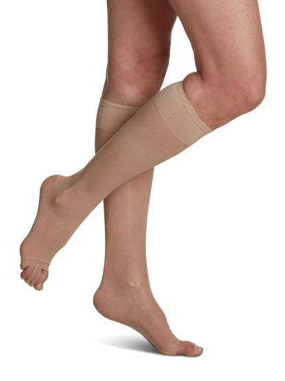 Sigvaris Sheer Fashion 15-20 mmHg Knee High